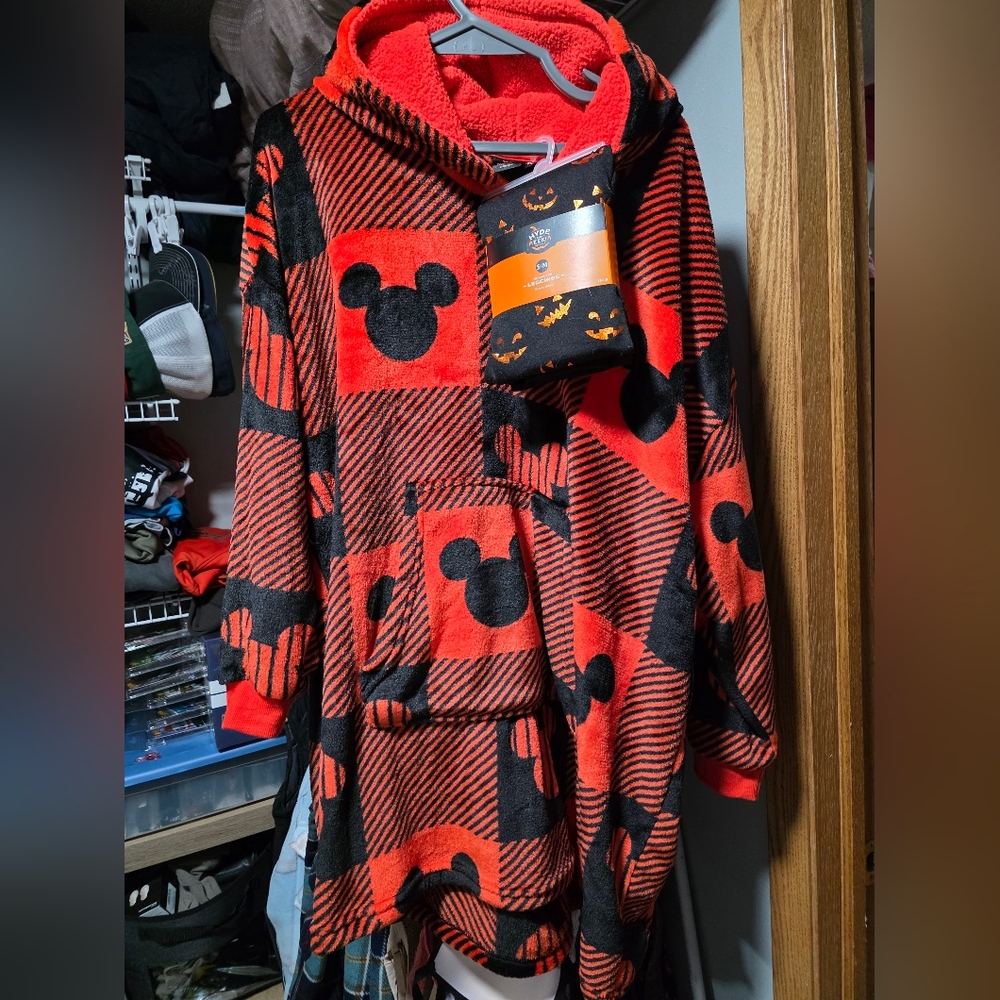 Authentic Disney Mickey Mouse Plush Blanket Hoodie One Size w/Halloween Leggings